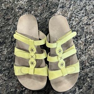 SAS sandals